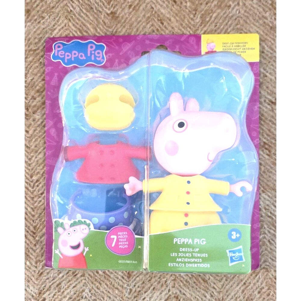 Hasbro Peppa Pig Rainy Day Dress-Up Set (7 Pieces) - Brand New